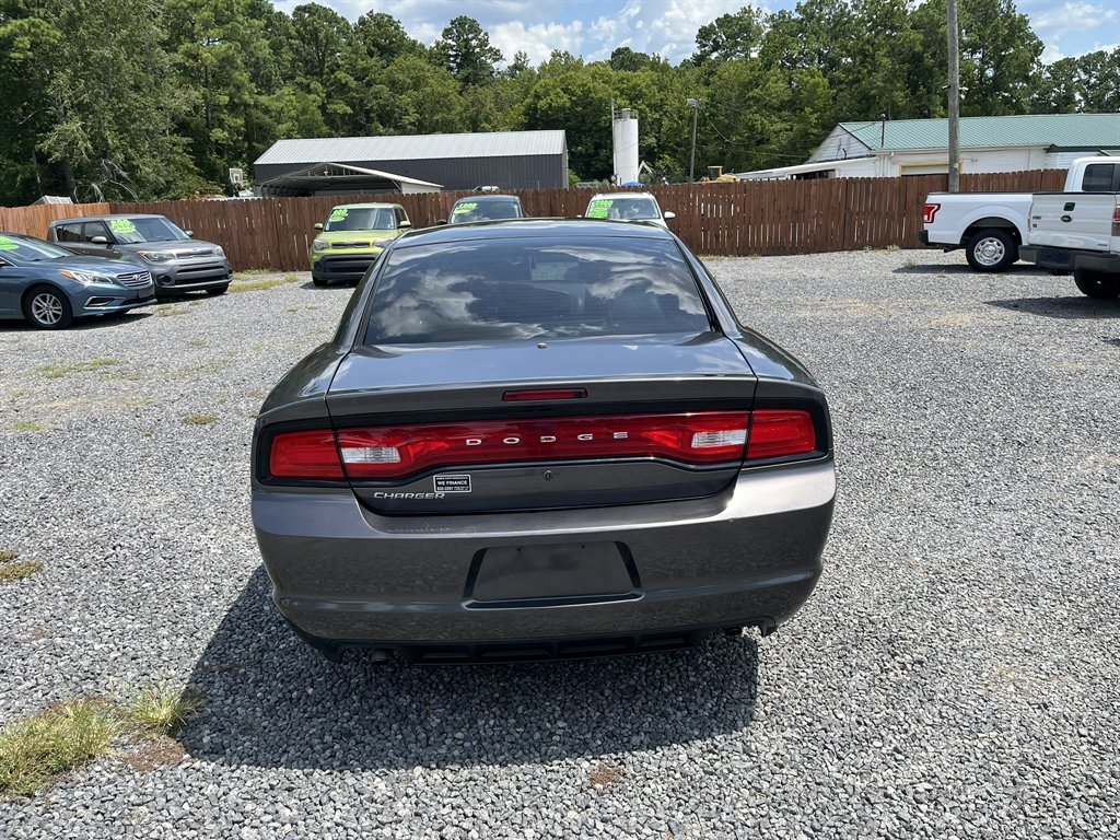 2014 Dodge Charger - $10,995