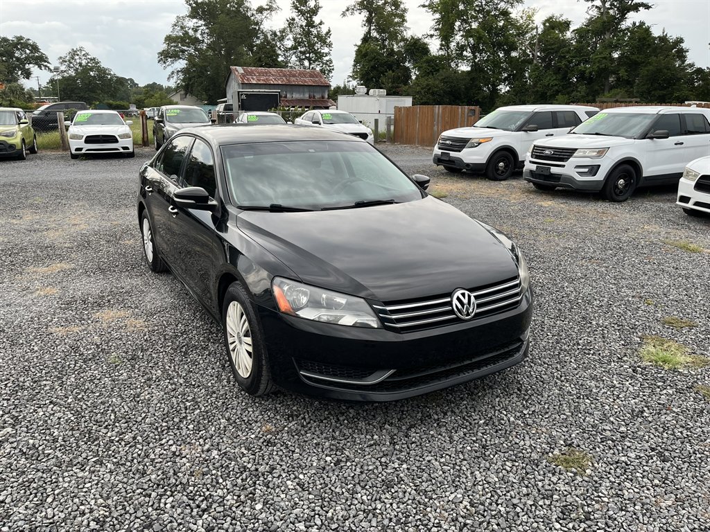 2014 Volkswagen Passat - $11,995