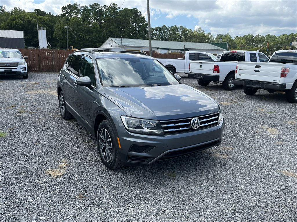 2020 Volkswagen Tiguan - $17,995
