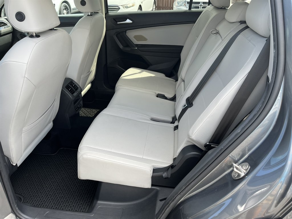 2020 Volkswagen Tiguan - $17,995