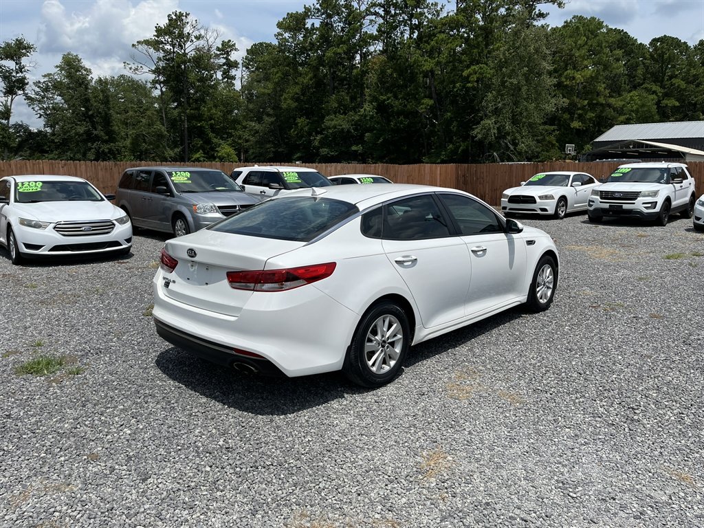 2016 Kia Optima - $11,995