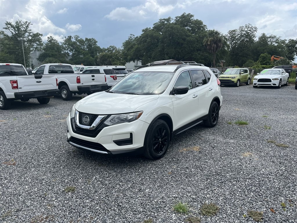 2017 Nissan Rogue - $12,995