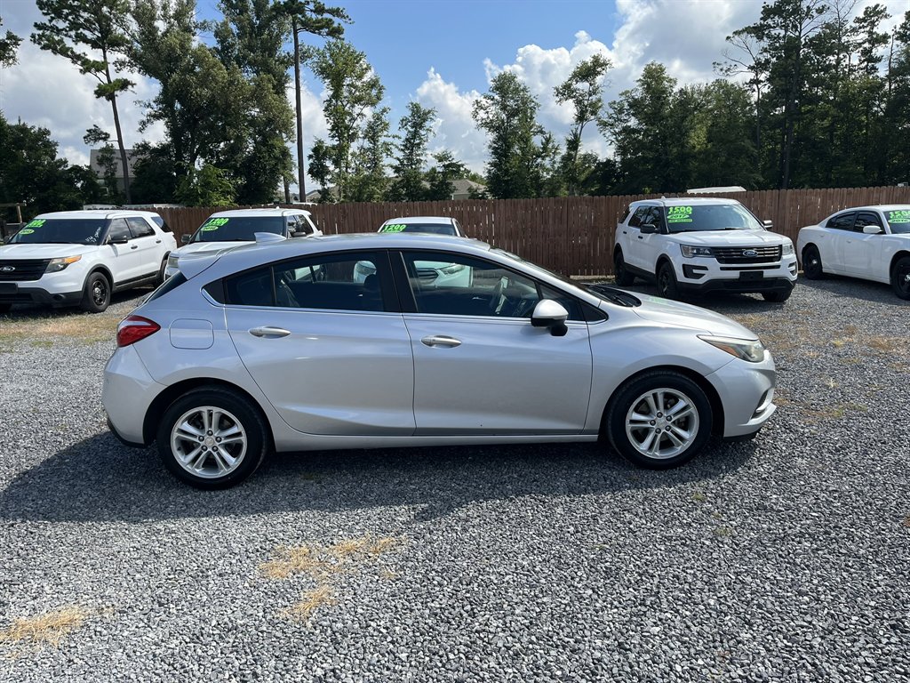 2018 Chevrolet Cruze - $11,995