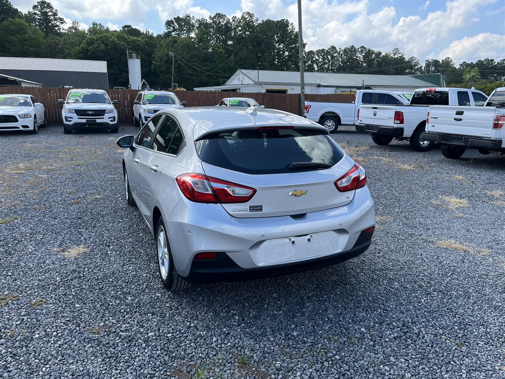 2018 Chevrolet Cruze - $11,995