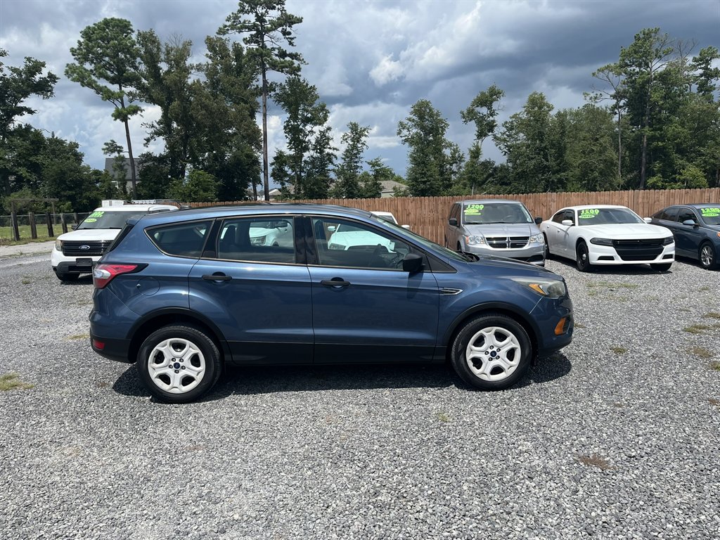 2018 Ford Escape - $13,995