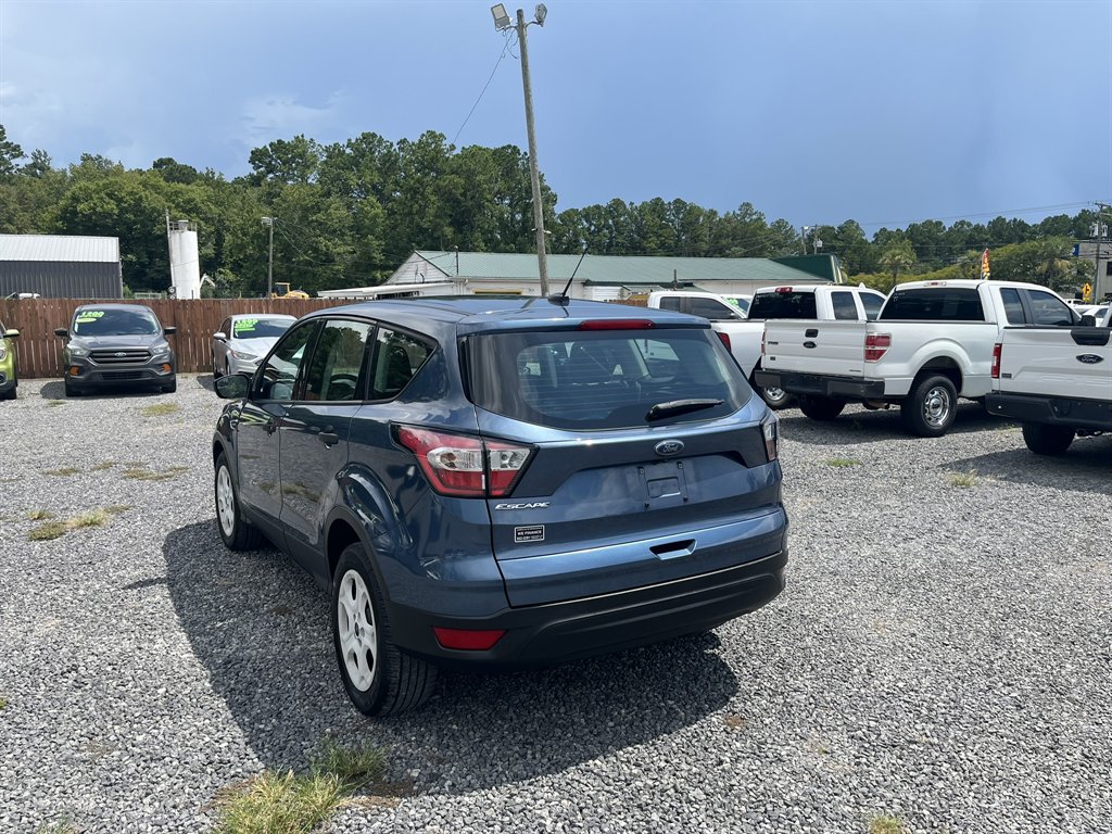 2018 Ford Escape - $13,995
