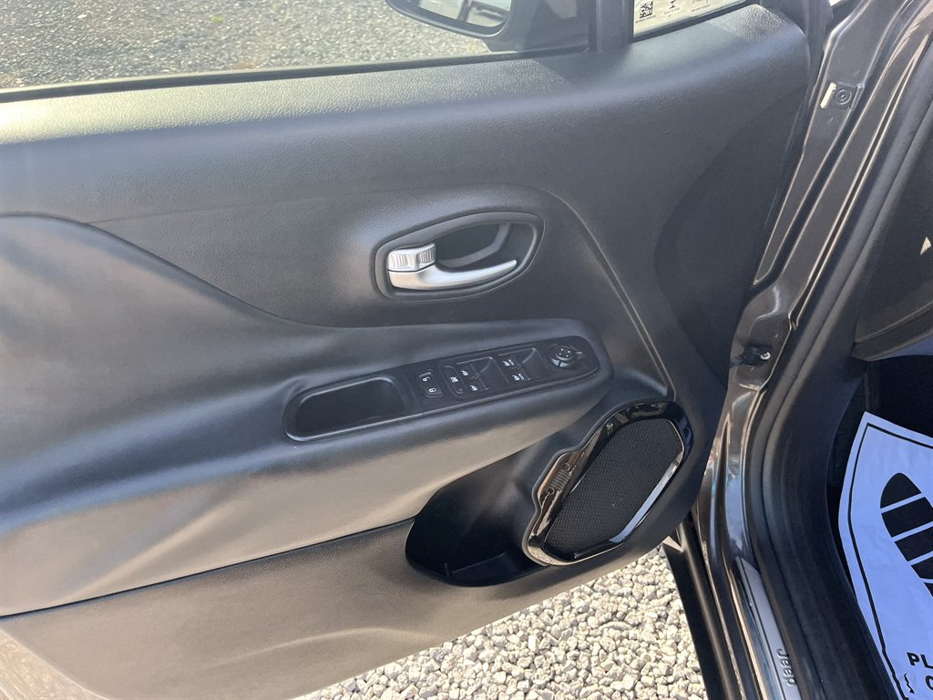 2018 Jeep Renegade - $14,995