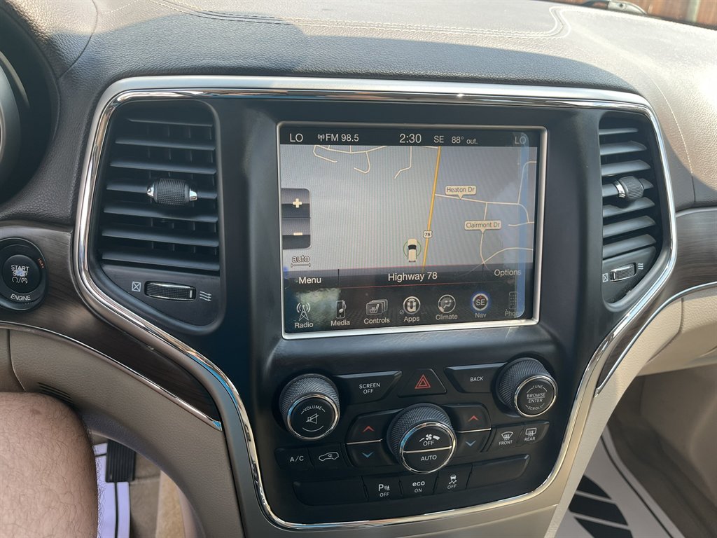 2015 Jeep Cherokee - $16,995