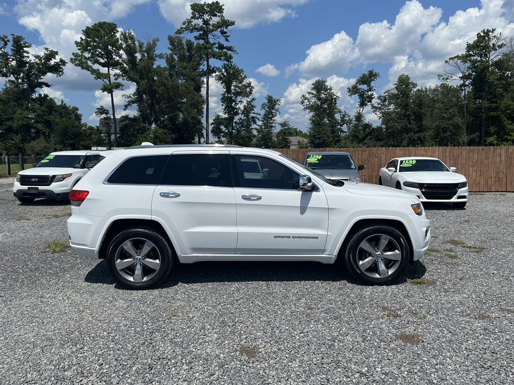2015 Jeep Cherokee - $16,995