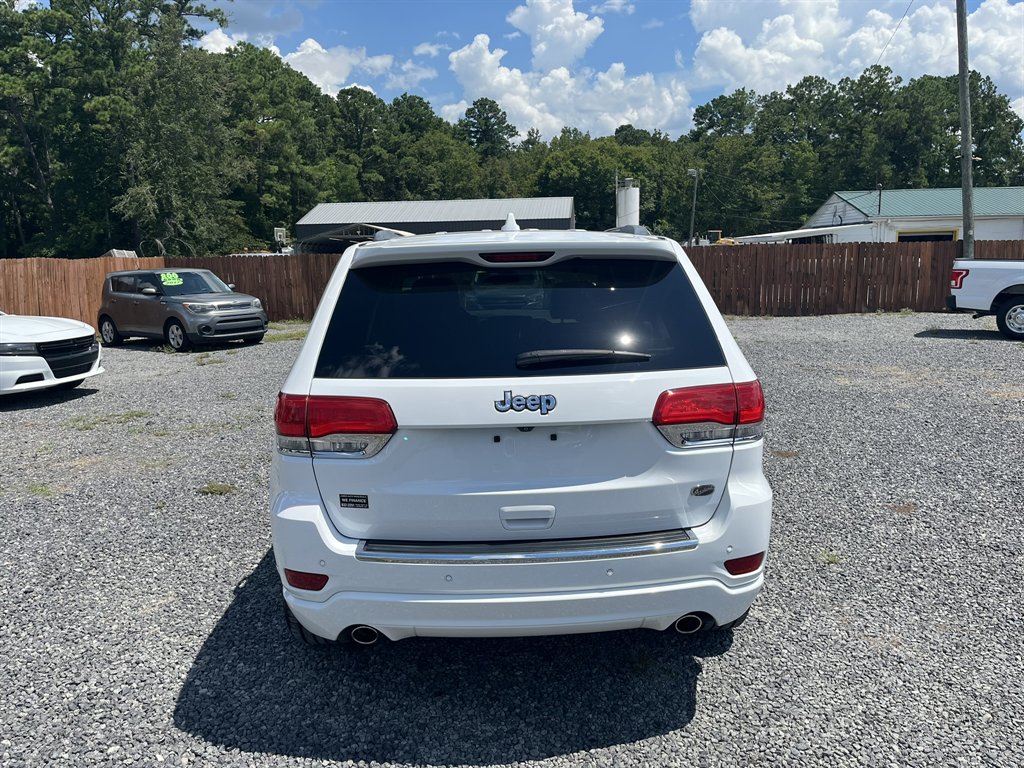 2015 Jeep Cherokee - $16,995