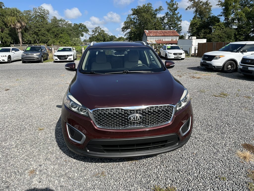 2017 Kia Sorento - $14,995
