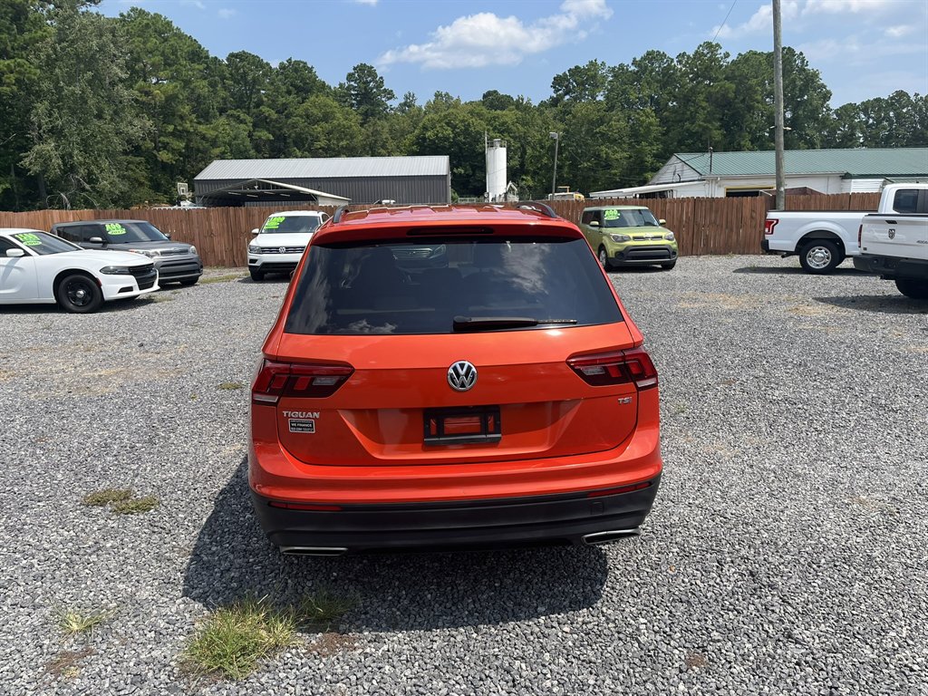 2018 Volkswagen Tiguan - $15,995