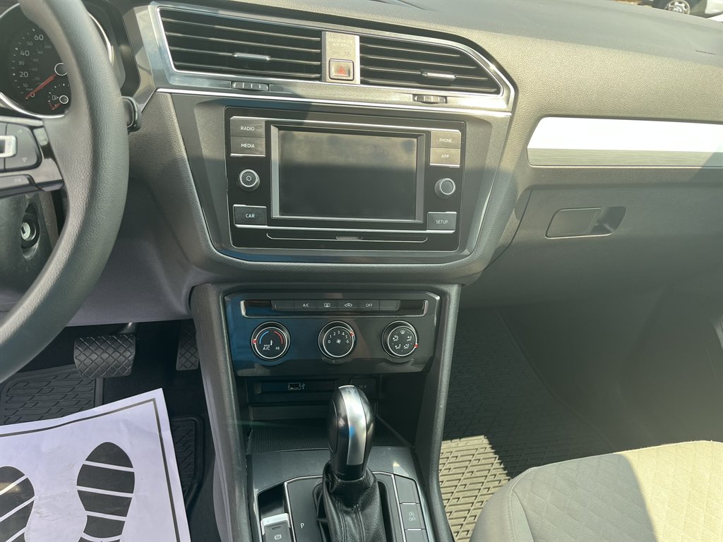 2018 Volkswagen Tiguan - $15,995