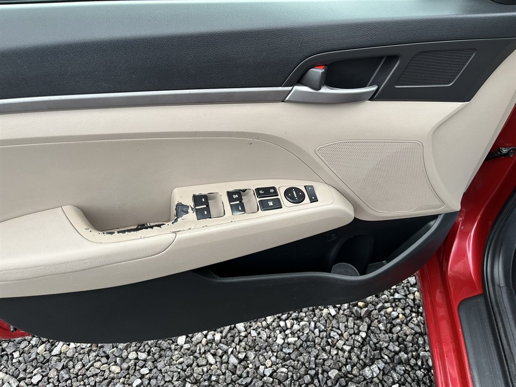 2018 Hyundai Elantra - $11,995