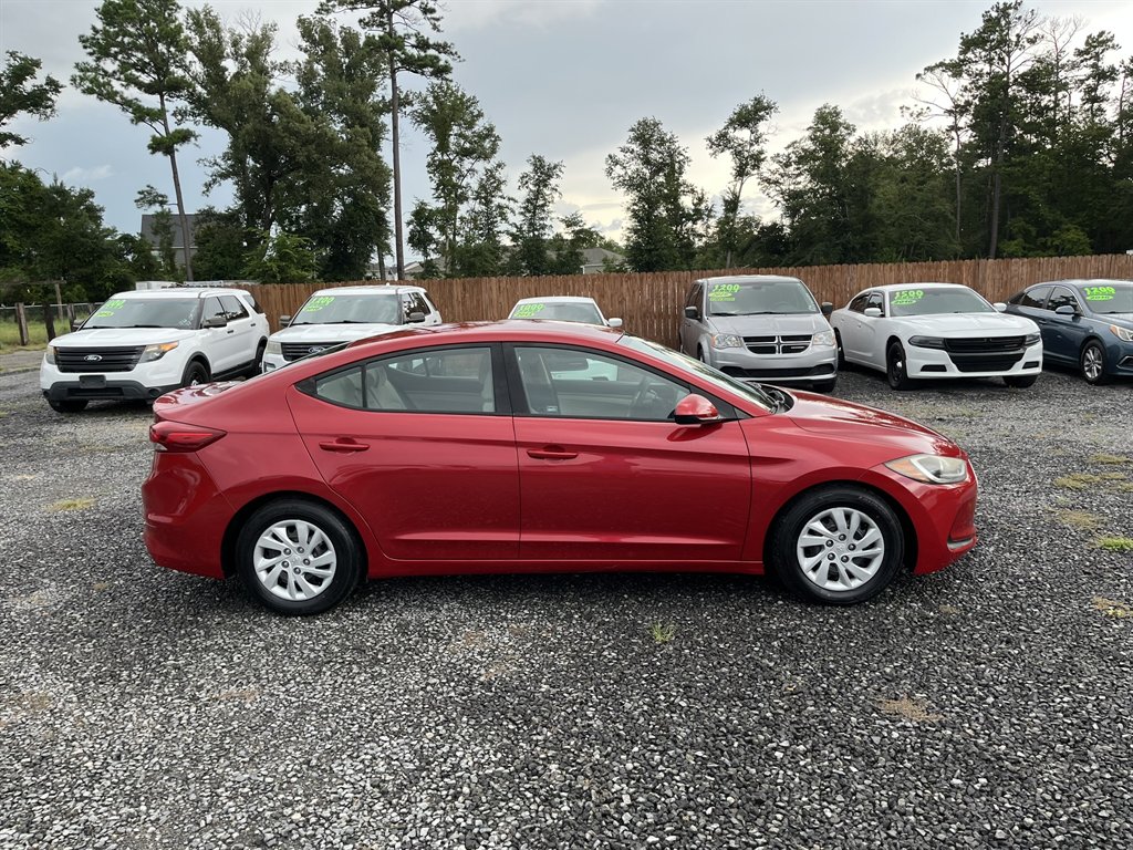 2018 Hyundai Elantra - $11,995
