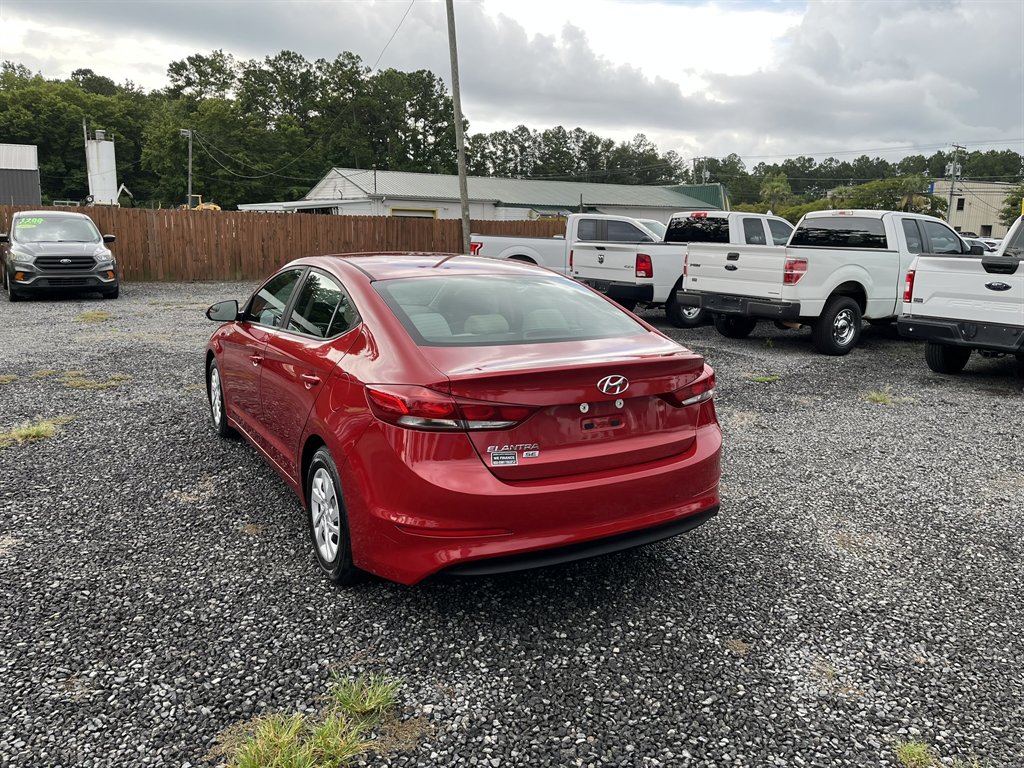 2018 Hyundai Elantra - $11,995