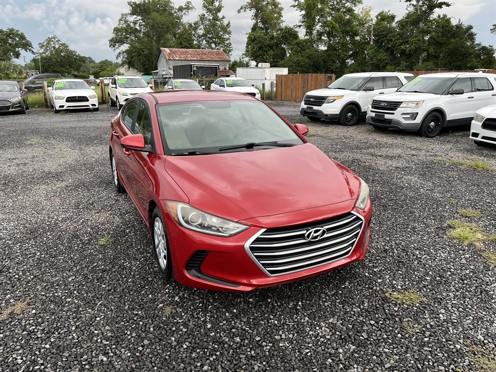 2018 Hyundai Elantra - $11,995