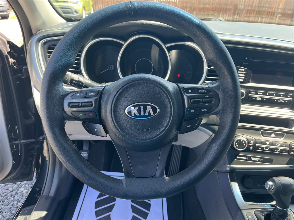2015 Kia Optima - $10,995