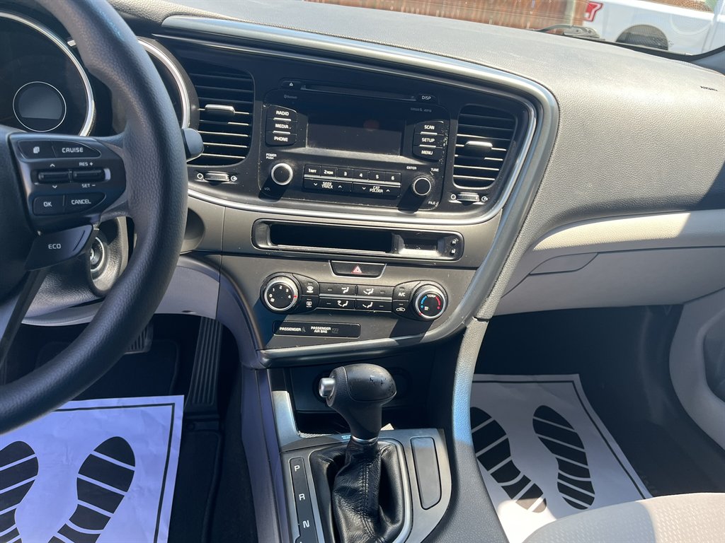 2015 Kia Optima - $10,995