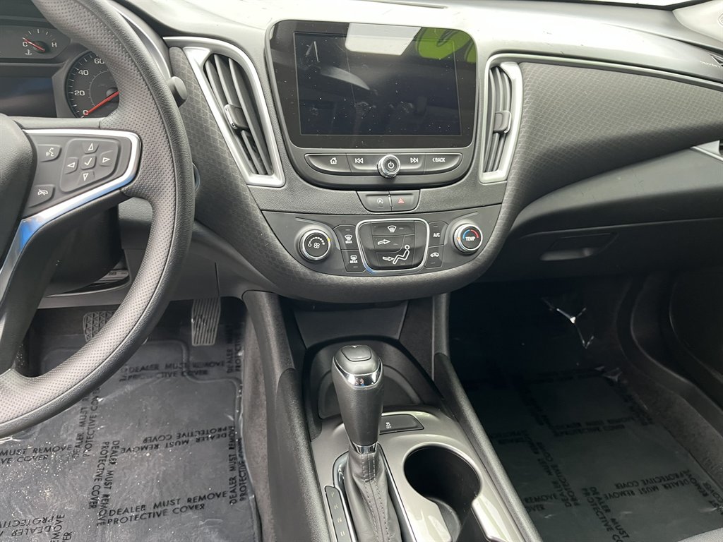 2020 Chevrolet Malibu - $16,995
