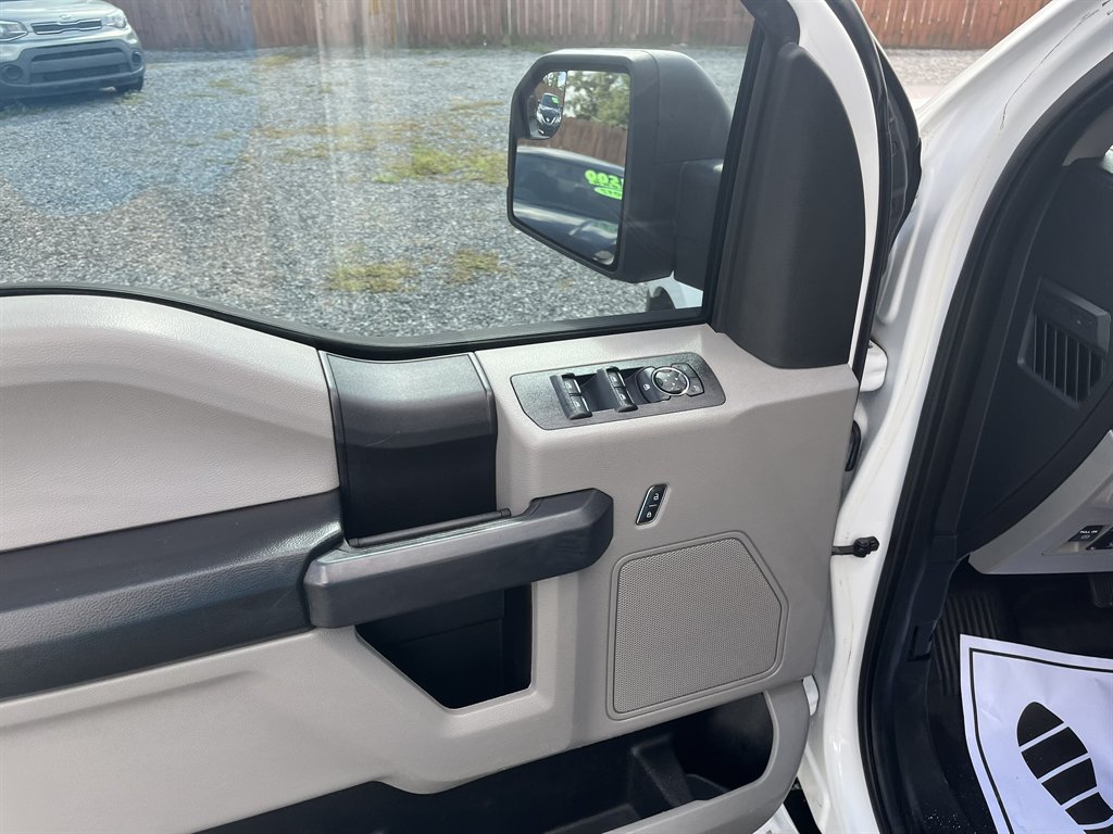 2018 Ford F-150 - $19,995
