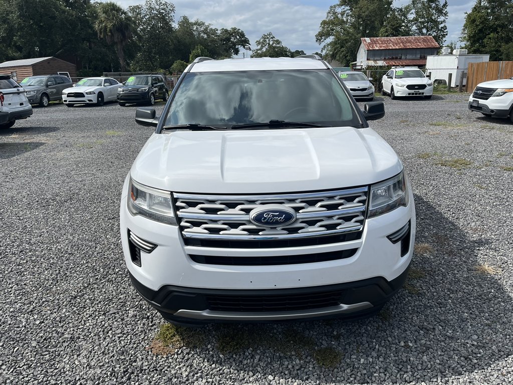2018 Ford Explorer - $15,995