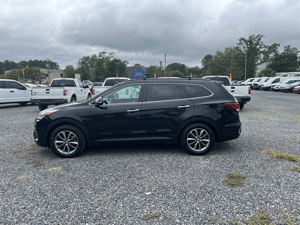 2019 Hyundai Santa Fe Xl - $17,995