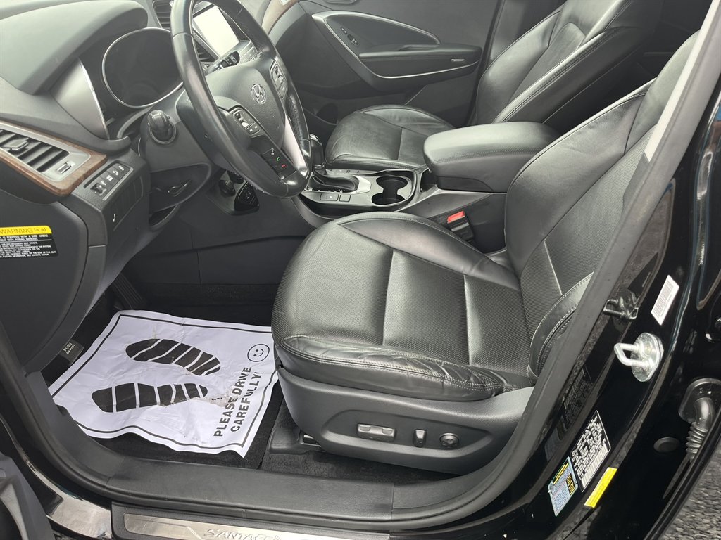 2019 Hyundai Santa Fe Xl - $17,995