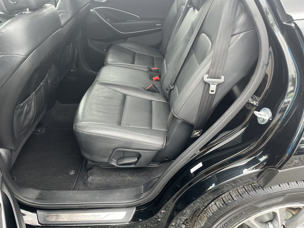 2019 Hyundai Santa Fe Xl - $17,995