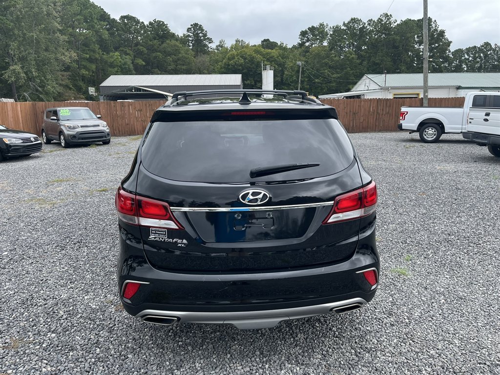 2019 Hyundai Santa Fe Xl - $17,995