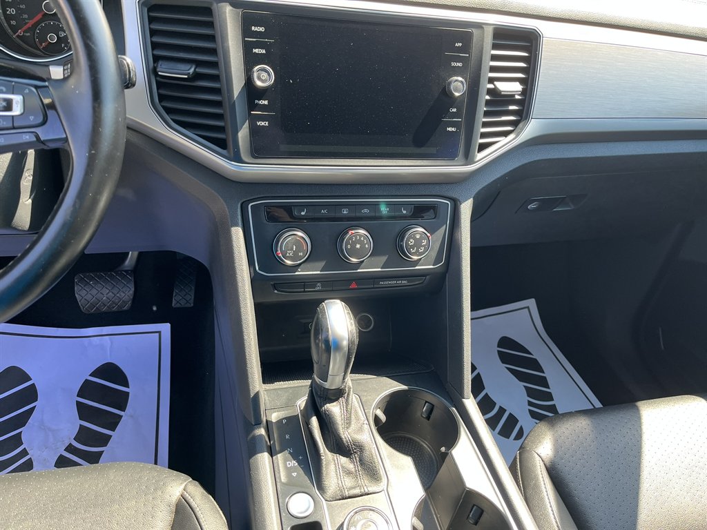 2018 Volkswagen Atlas - $18,995