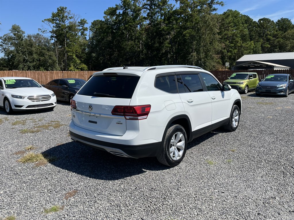 2018 Volkswagen Atlas - $18,995