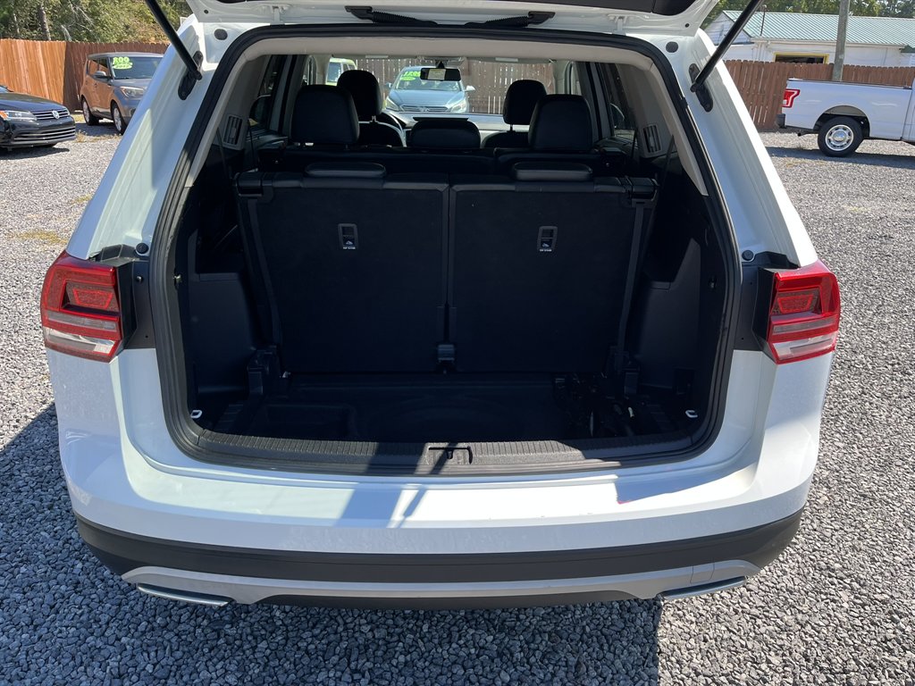 2018 Volkswagen Atlas - $18,995
