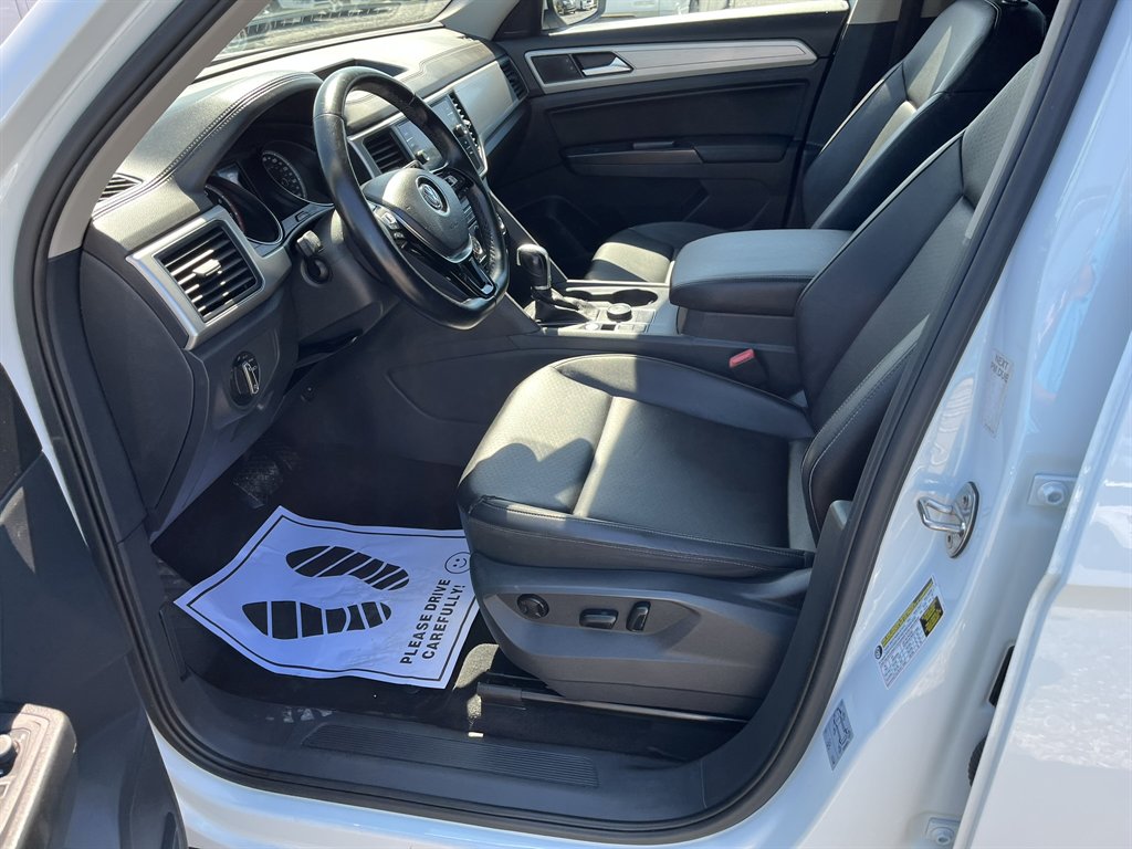 2018 Volkswagen Atlas - $18,995
