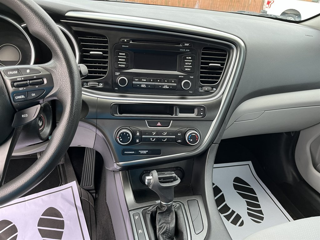 2014 Kia Optima - $11,995