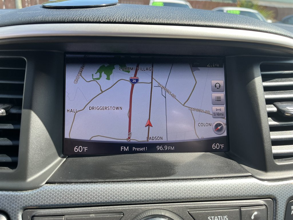 2018 Nissan Pathfinder - $13,995