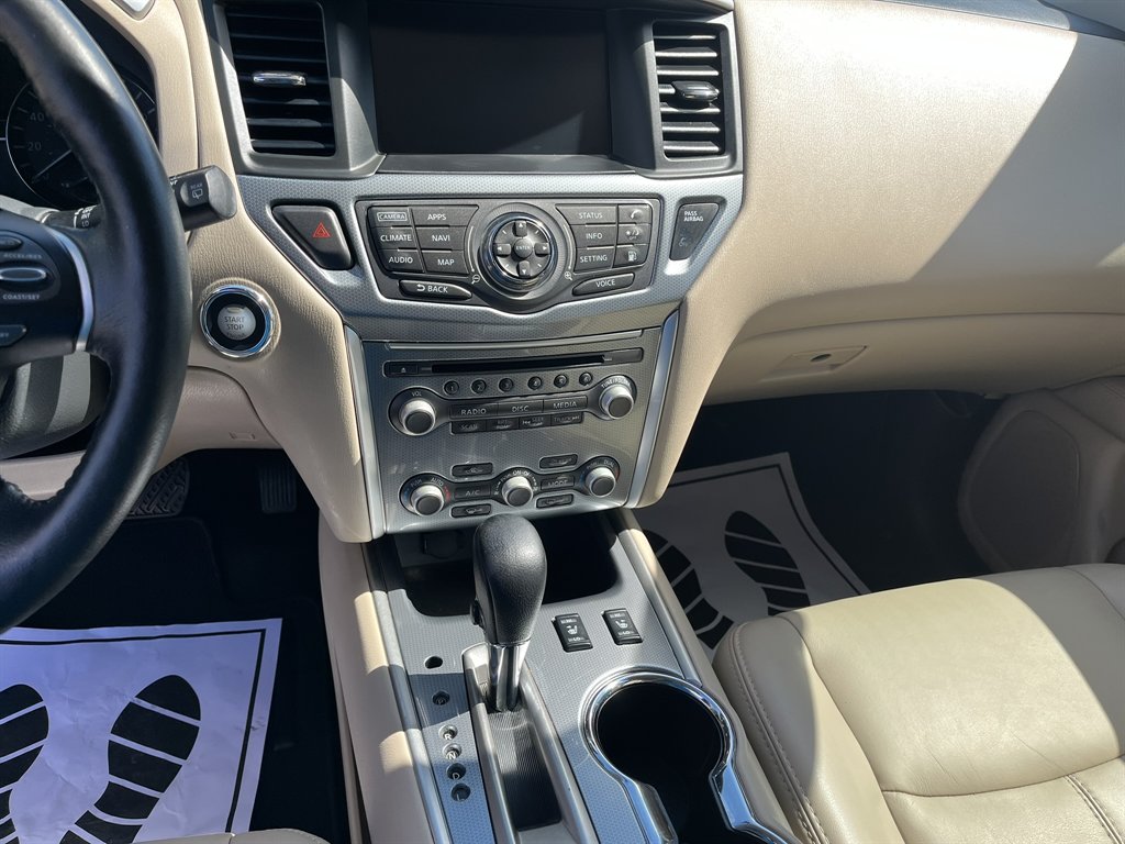 2018 Nissan Pathfinder - $13,995
