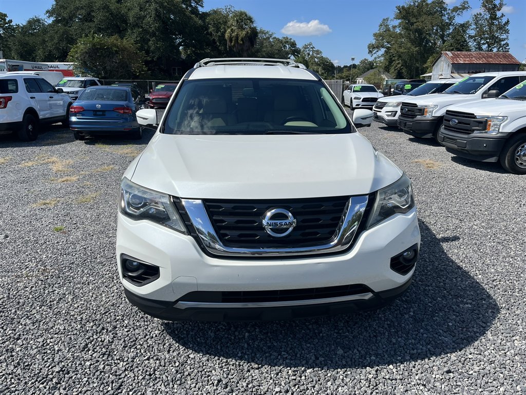 2018 Nissan Pathfinder - $13,995