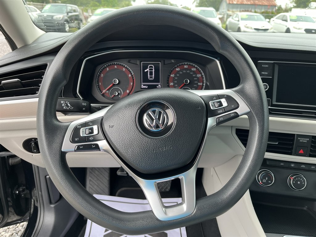 2019 Volkswagen Jetta - $13,995