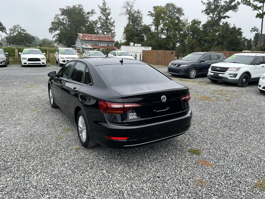 2019 Volkswagen Jetta - $13,995