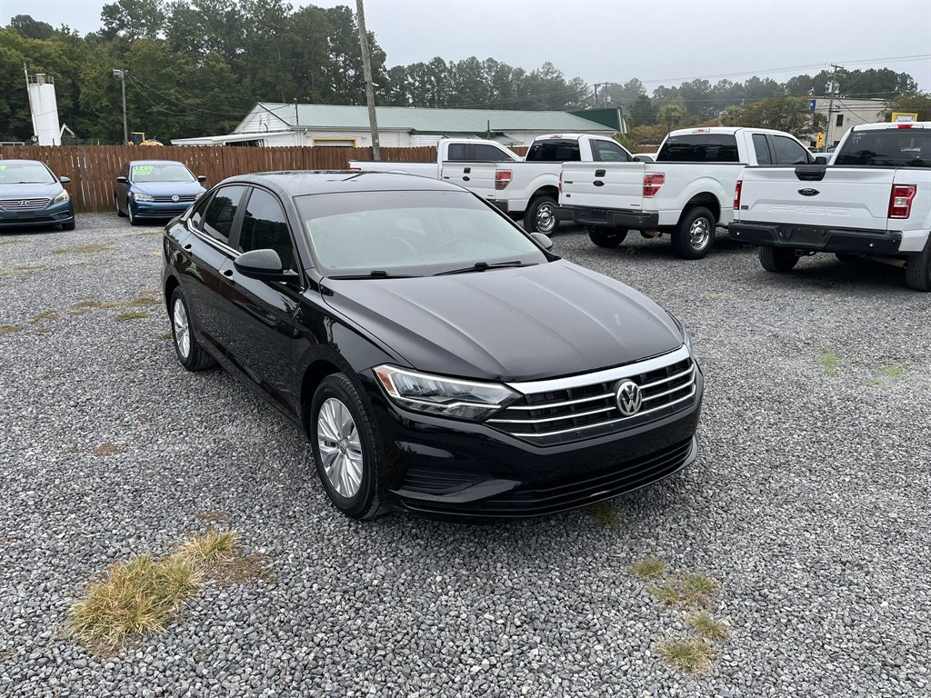 2019 Volkswagen Jetta - $13,995