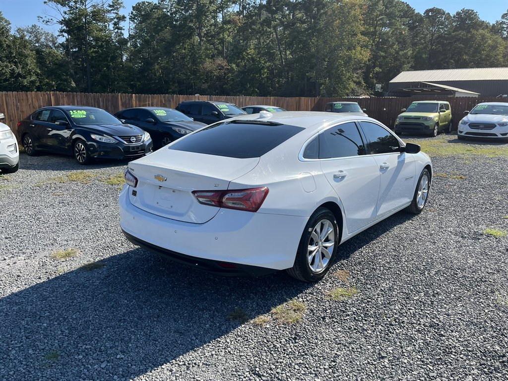 2019 Chevrolet Malibu - $15,995