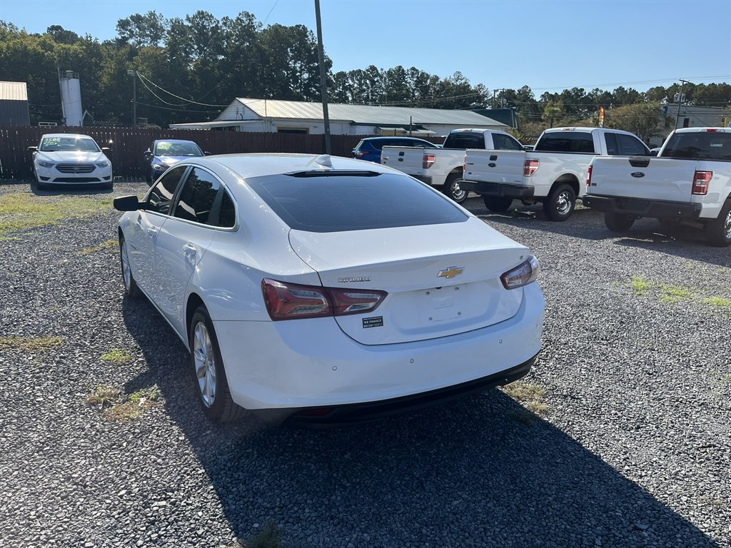 2019 Chevrolet Malibu - $15,995