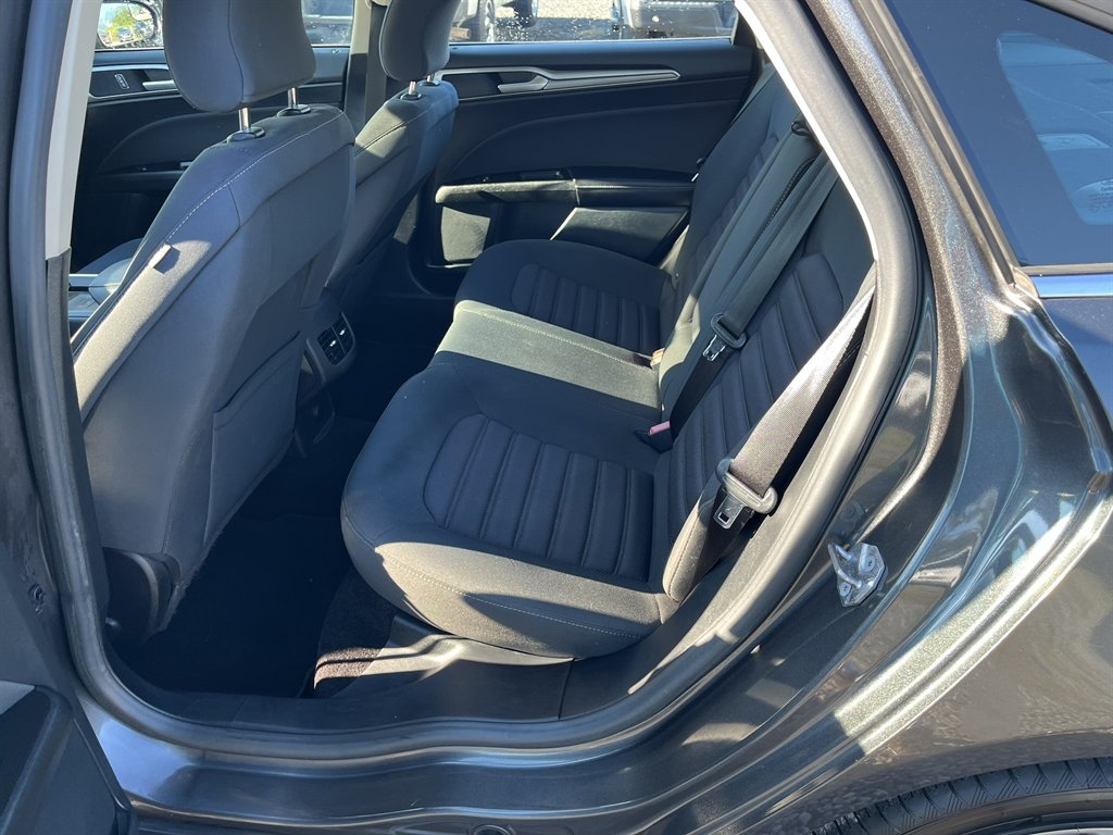 2017 Ford Fusion - $11,995