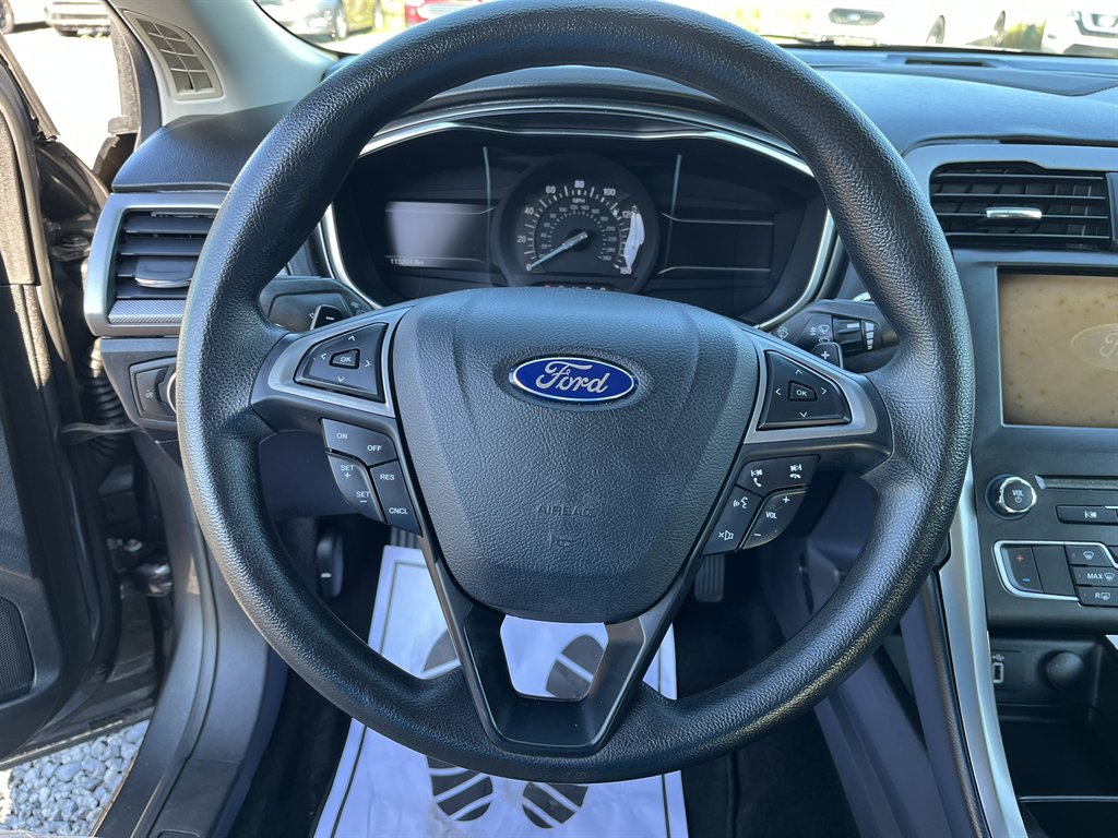 2017 Ford Fusion - $11,995