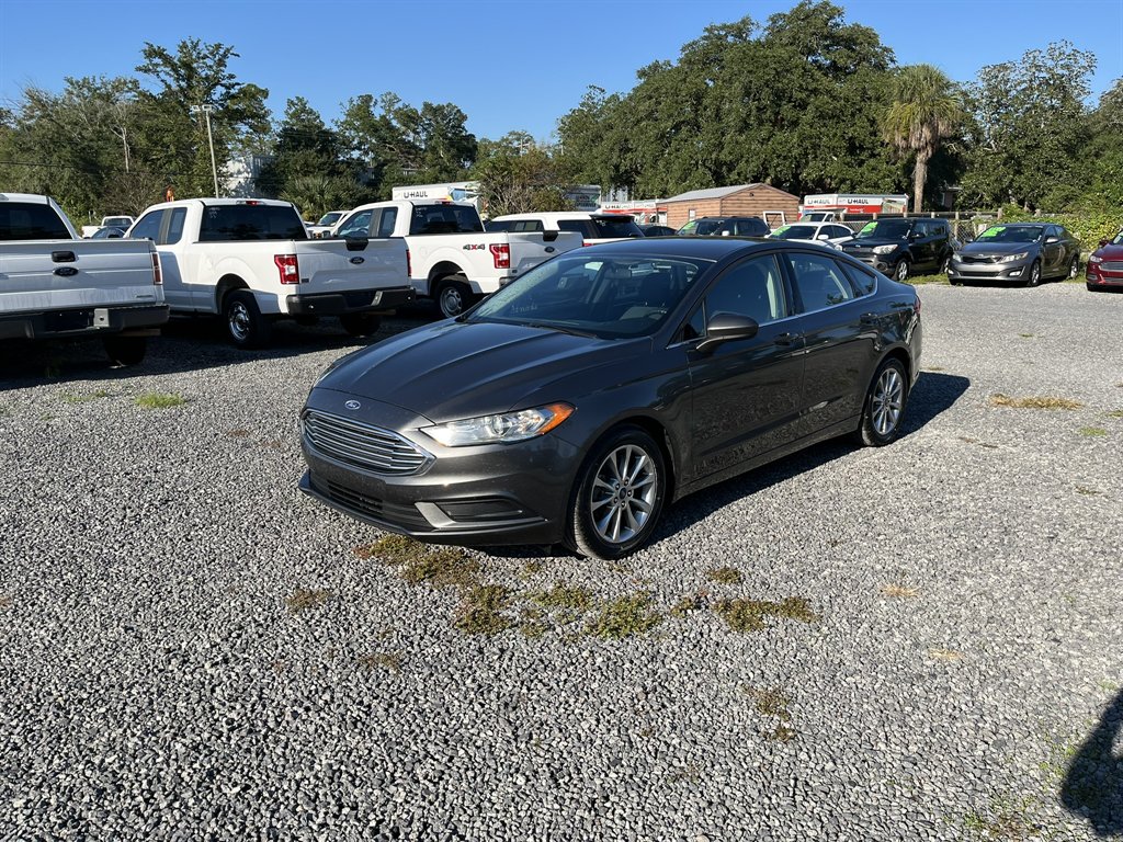2017 Ford Fusion - $11,995