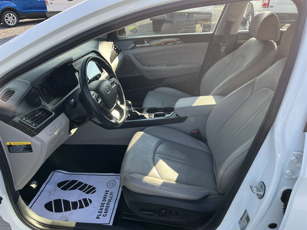 2017 Hyundai Sonata - $12,995