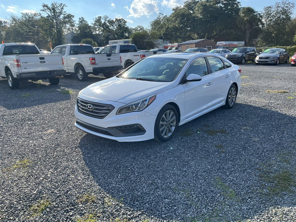 2017 Hyundai Sonata - $12,995