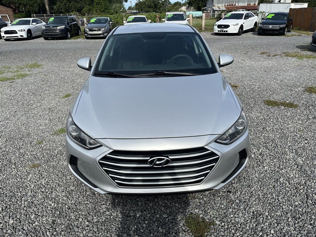 2018 Hyundai Elantra - $11,995