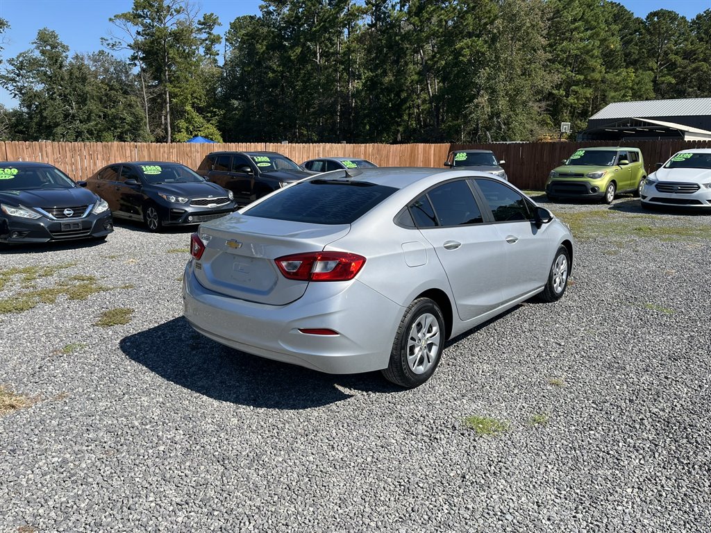2019 Chevrolet Cruze - $11,995